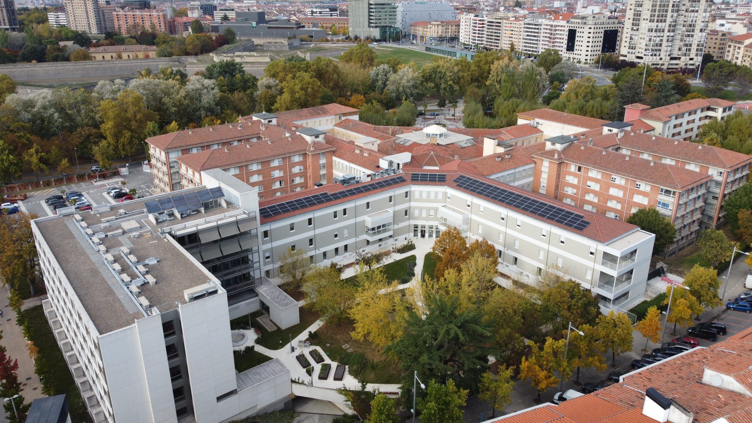 FOTOVOLTAICA PABELLÓN E, CASA MISERICORDIA DE PAMPLONA
